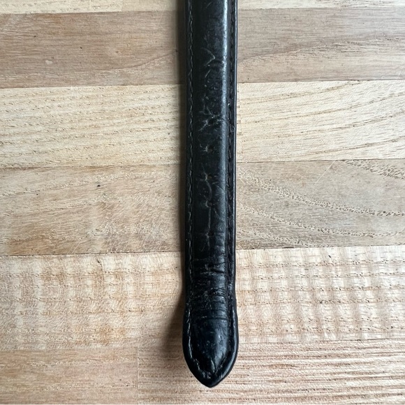 1928 ladies square dial black leather watch NEW BATTERY - Picture 4 of 9